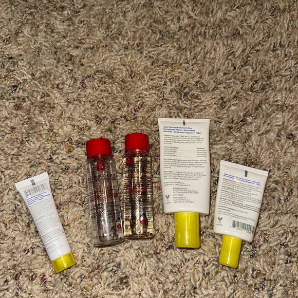 Bundle 5 piece supergoop sunscreen and other skincare 🌞 - Picture 3 of 3